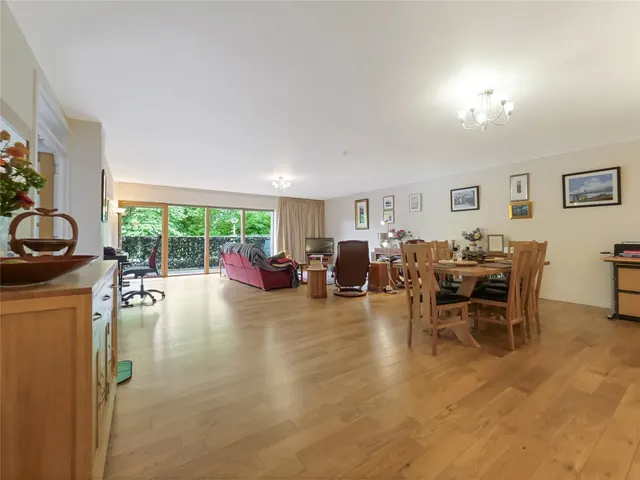 Photo 3 — Ascot Gate, Anniesland, Glasgow, G12