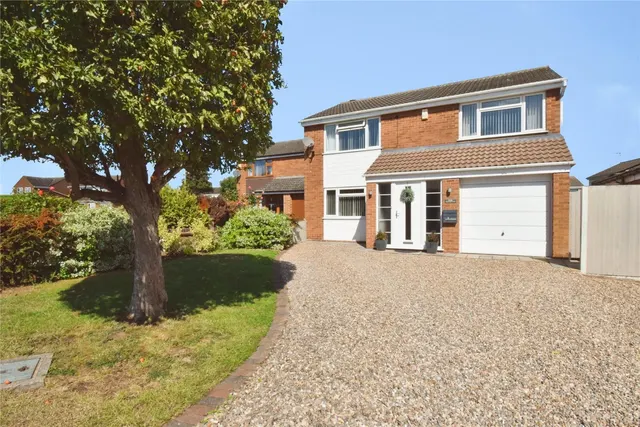 Bideford Close, Wigston, LE18, photo 1
