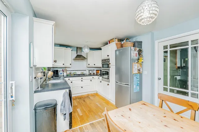 Kingfisher Road, Bridgend, CF33, photo 3