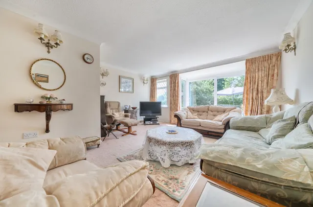 St. Richards Drive, Aldwick, PO21, photo 2