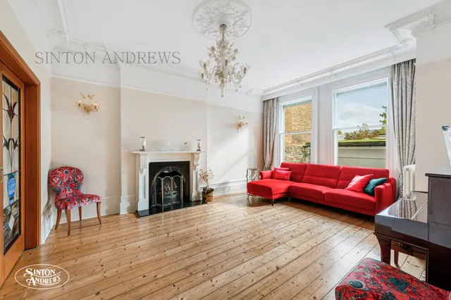 Marchwood Crescent, Ealing, photo 2