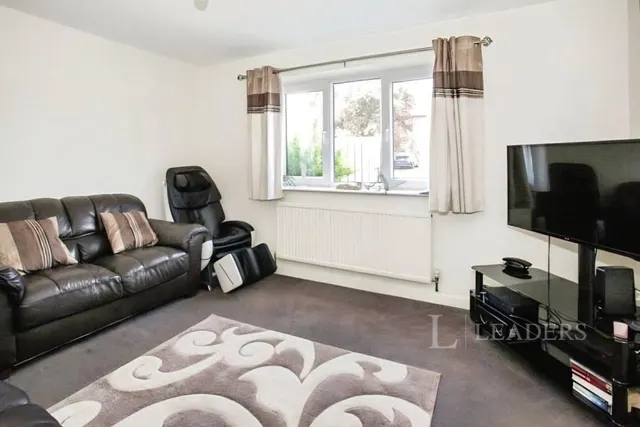 Trumpington Drive, St. Albans, AL1, photo 2