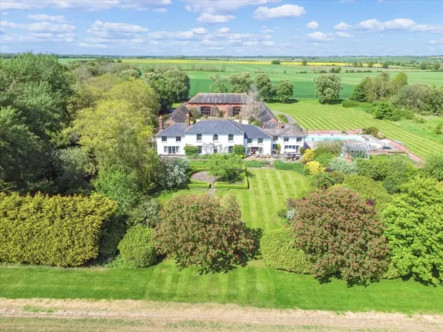 Caxton Road, Great Gransden, SG19, photo 1