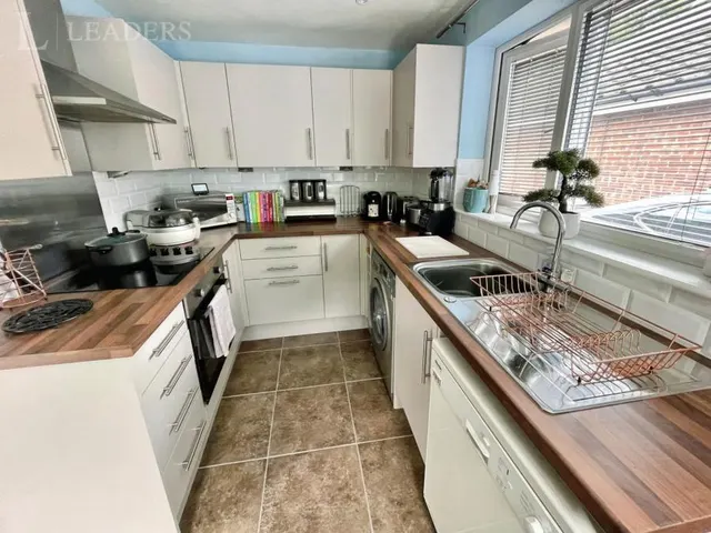 Elvaston Lane, Alvaston, DE24, photo 3
