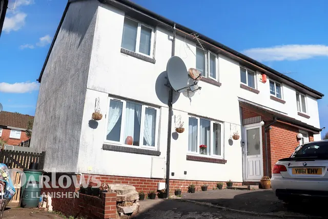 Astoria Close, Cardiff, photo 1
