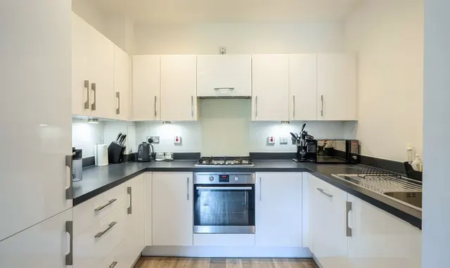 Photo 2 — Sherwood Way, Epsom, KT19
