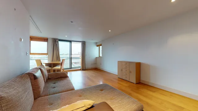 Crews Street, E14, photo 3
