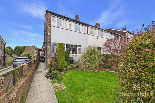 Photo 3 — Bottomley Street, Buttershaw, West Yorkshire, BD6