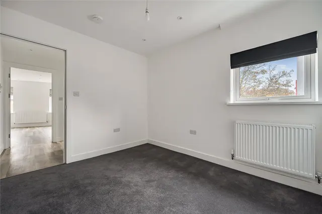 Lower Broadmoor Road, Crowthorne, RG45, photo 3
