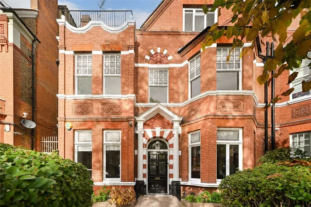 Lancaster Grove, London, NW3 4HB, photo 1