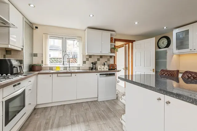 Photo 3 — Wherwell Road, Brighouse