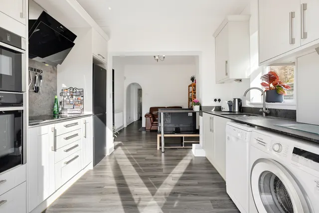 Carlyle Road, Ealing, W5, photo 2