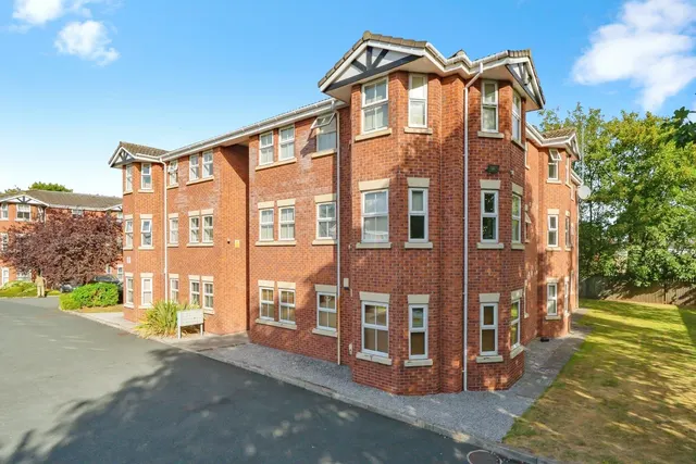 Ashfield Gardens, Warrington, Cheshire, WA4, photo 1