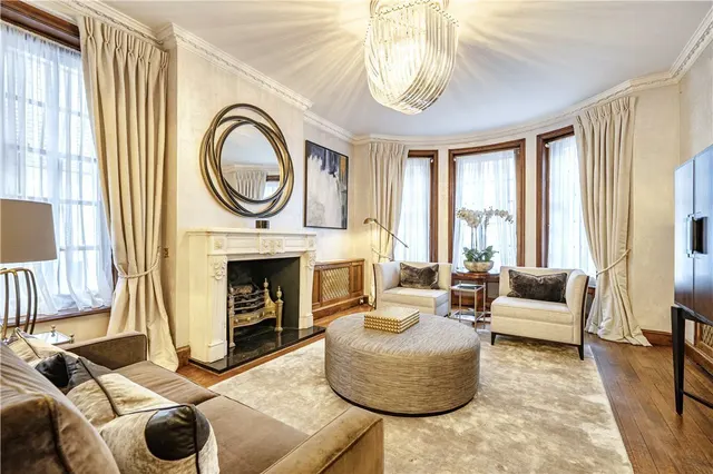 Upper Brook Street, Mayfair, W1K, photo 1