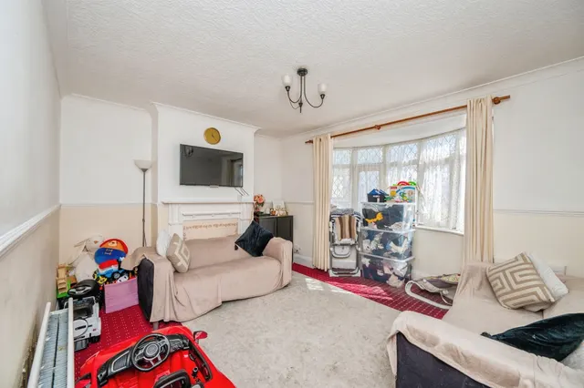 Photo 3 — Stanley Road, Alvaston, Derby
