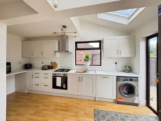 York Avenue, Sandiacre, NG10, photo 3