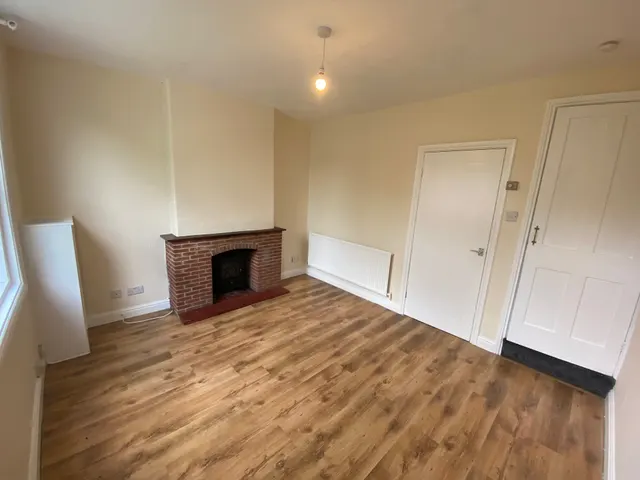 Chesterfield Road, Lichfield, WS13, photo 3
