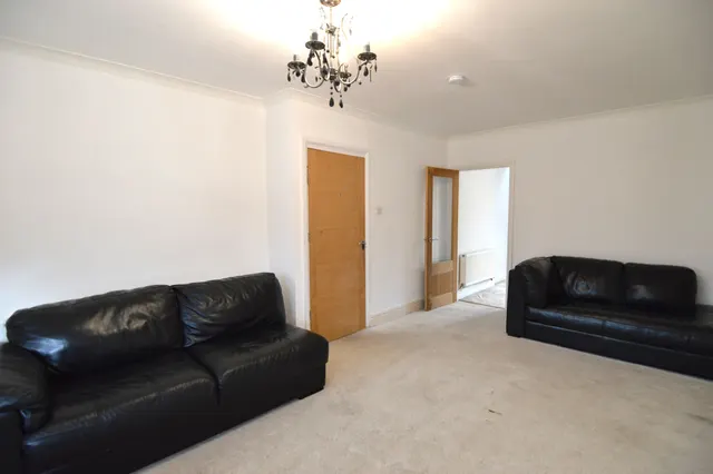 Chandos Street, Nuneaton, CV11, photo 3