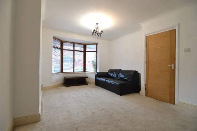 Chandos Street, Nuneaton, CV11, photo 2