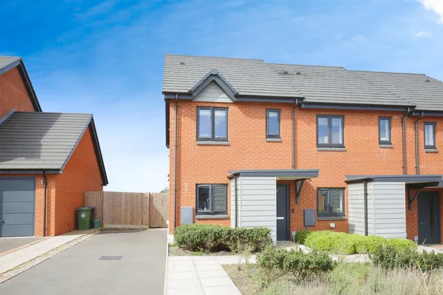 Anchitel Green, Bishops Tachbrook, Leamington Spa, photo 1