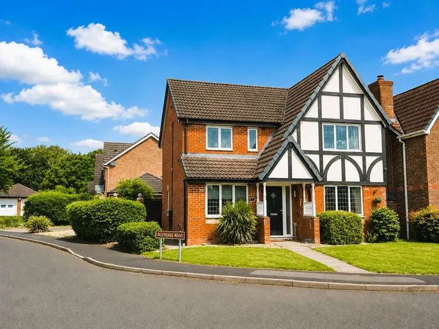 Bransdale Road, Clayhanger, WS8, photo 1