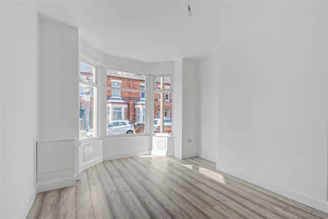 Collington Street, Beeston, NG9, photo 2
