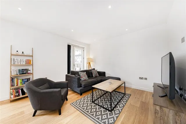 Palgrave Gardens, Marylebone, NW1, photo 1