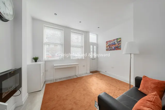 Photo 2 — Upland Road, London, SE22