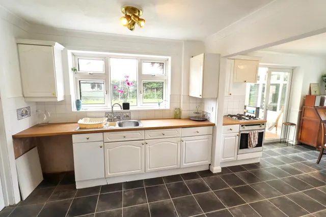 Photo 2 — Mountbatten Avenue, Pinchbeck, PE11