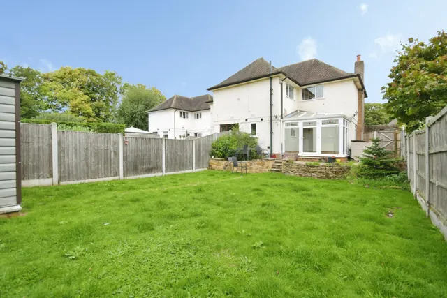 Walton Road, Chesterfield, S40, photo 1