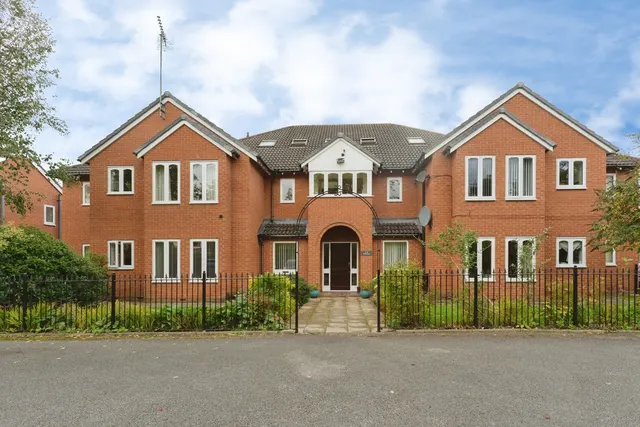 Brunsborough Close, Wirral, CH62, photo 1