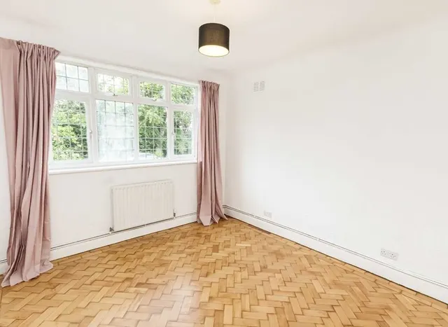 Surbiton Hill Road, Surbiton, KT6, photo 3