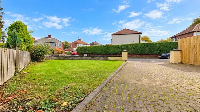 Shanklin Road, Liverpool, L15, photo 2