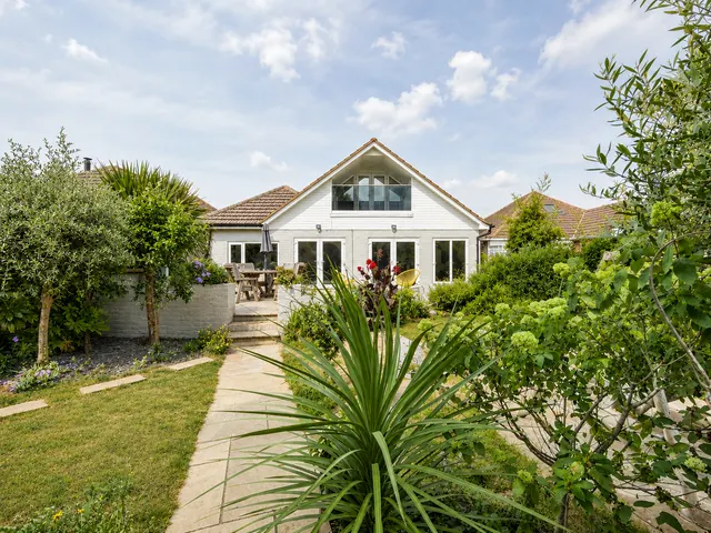 Meverall Avenue, Cliffsend, CT12, photo 3