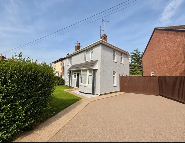 Cambridge Street, Rothwell, photo 1