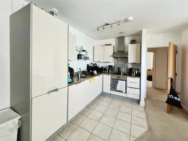 Ocean Way, Southampton, SO14, photo 3