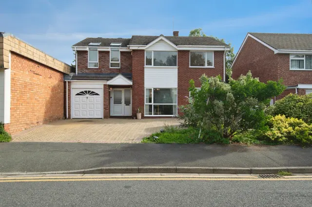 Swinton Lane, Worcester, WR2, photo 2