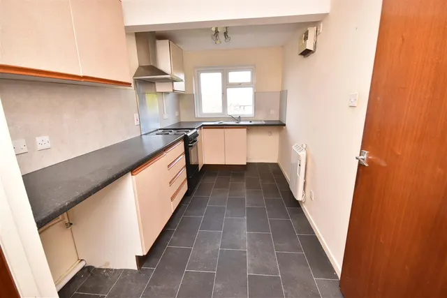 Photo 3 — Old Place, Sleaford