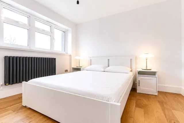 2 bedroom flat — North Street, Hendon, London, NW4