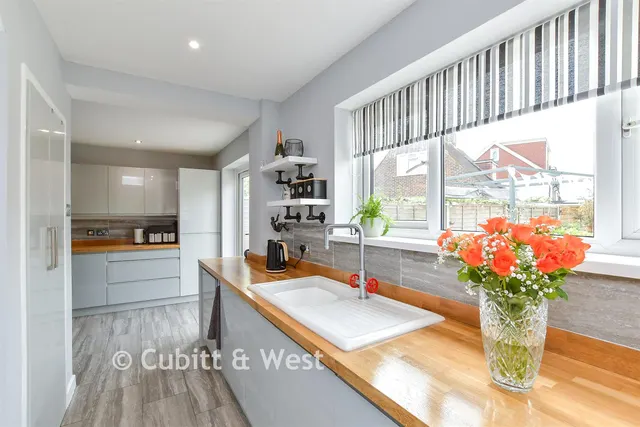 North Lane, Rustington, BN16, photo 3
