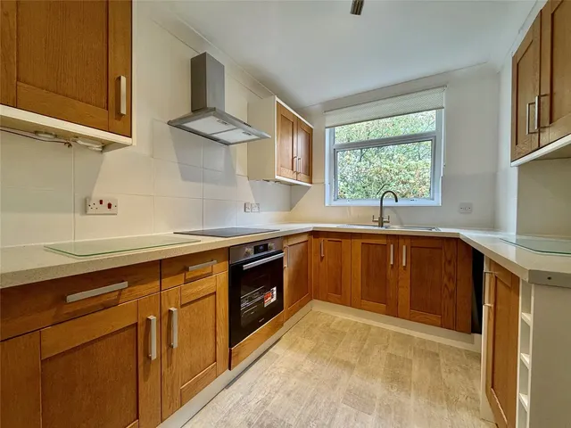 Branksome Wood Road, Bournemouth, BH4, photo 3