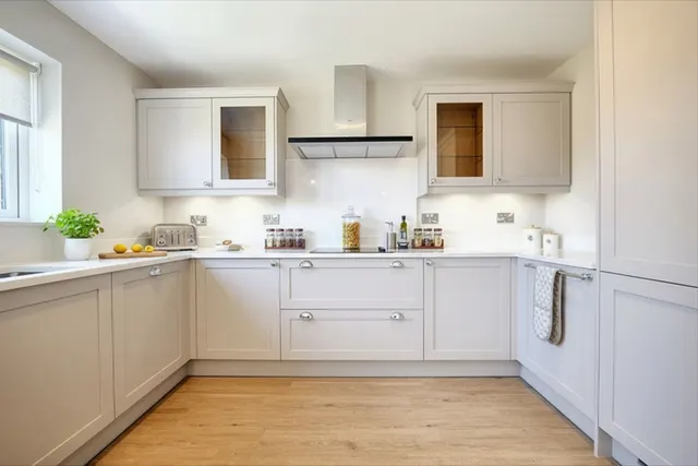 Photo 3 — Plot 11 (THE CHARLES), HAWKSLEY RISE, Leicester Road - LE10 1BS