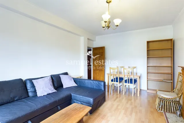 Ivanhoe House, Balham, SW12 8PS, photo 1