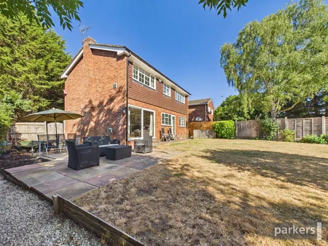 Old Whitley Wood Lane, Reading, RG2, photo 3