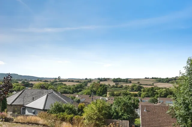 Latches Walk, Axminster, EX13, photo 2