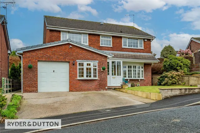 Tyrone Drive, Bamford, OL11, photo 1