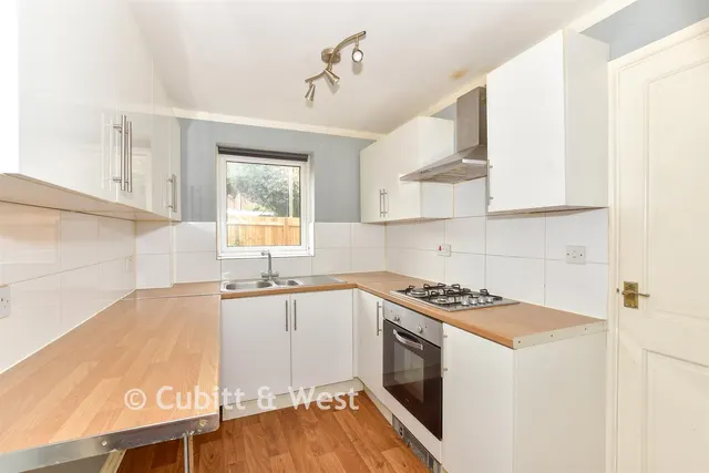 Starina Gardens, Waterlooville, PO7, photo 3