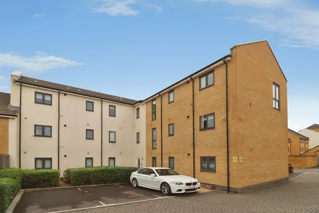 Square Leaze, BRISTOL, BS34, photo 1