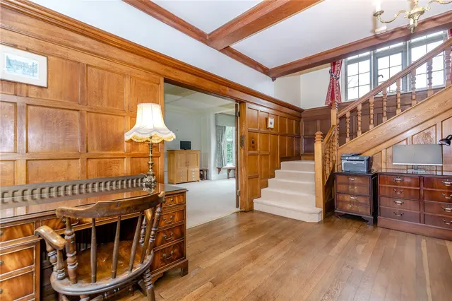 Photo 2 — Slingsby Walk, Harrogate, North Yorkshire, HG2 8LN