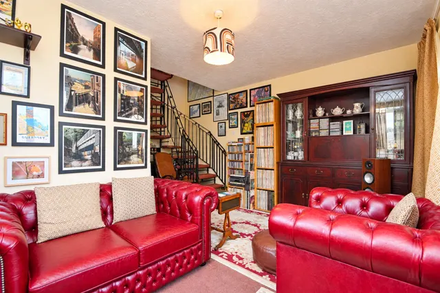 Photo 2 — Acorn Avenue, Halstead